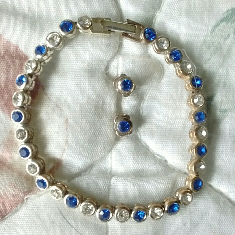 DAINTY DUO, AVON BRACELET, EARRINGS